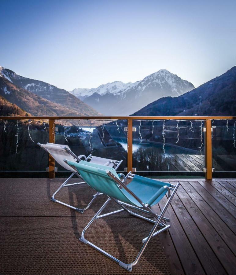 The Vaujany Mountain Lodge Exterior photo